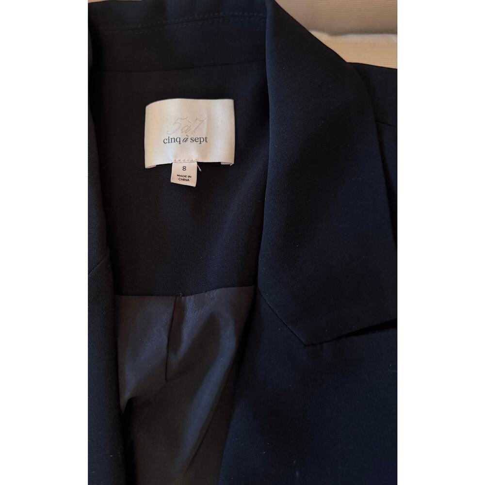 Cinq à Sept Black Jacket Flap Pockets Button Closure NWOT Size 8 - Picture 5 of 6